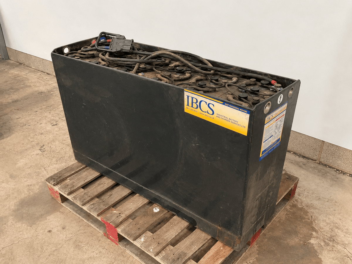2015 Yale MR16 Electric Reach Truck – 1.6T – 6.5m Lift – Spare Battery Included - TRADE OUTLET SCOTLAND LTD