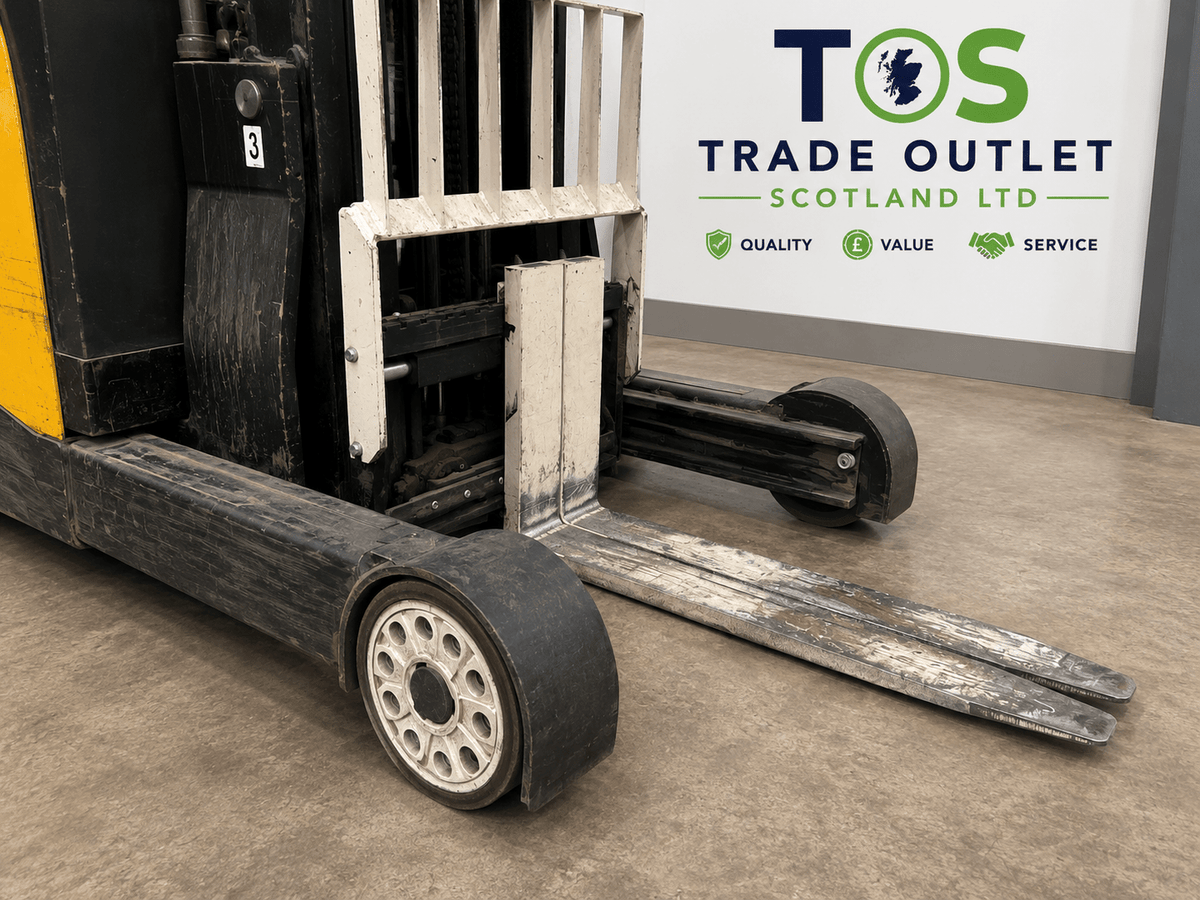 2015 Yale MR16 Electric Reach Truck – 1.6T – 6.5m Lift – Spare Battery Included - TRADE OUTLET SCOTLAND LTD