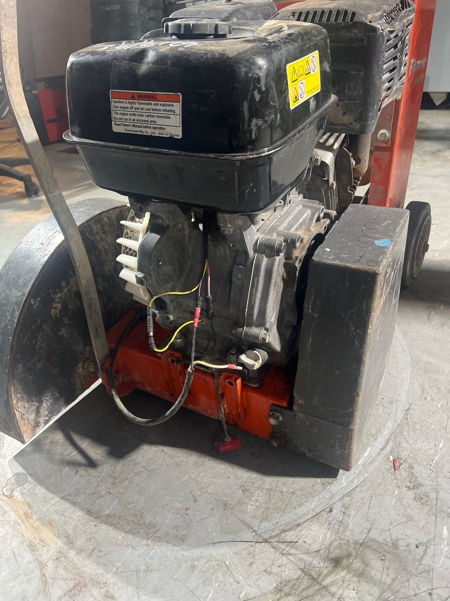 Husqvarna FS 400 LV Petrol Floor Saw | Honda Engine | Tested & Working - TRADE OUTLET SCOTLAND LTD
