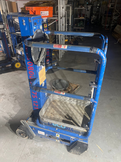Power Towers PecoLift Manual Access Platform 3.5m Working Height – Choice Available - TRADE OUTLET SCOTLAND LTD