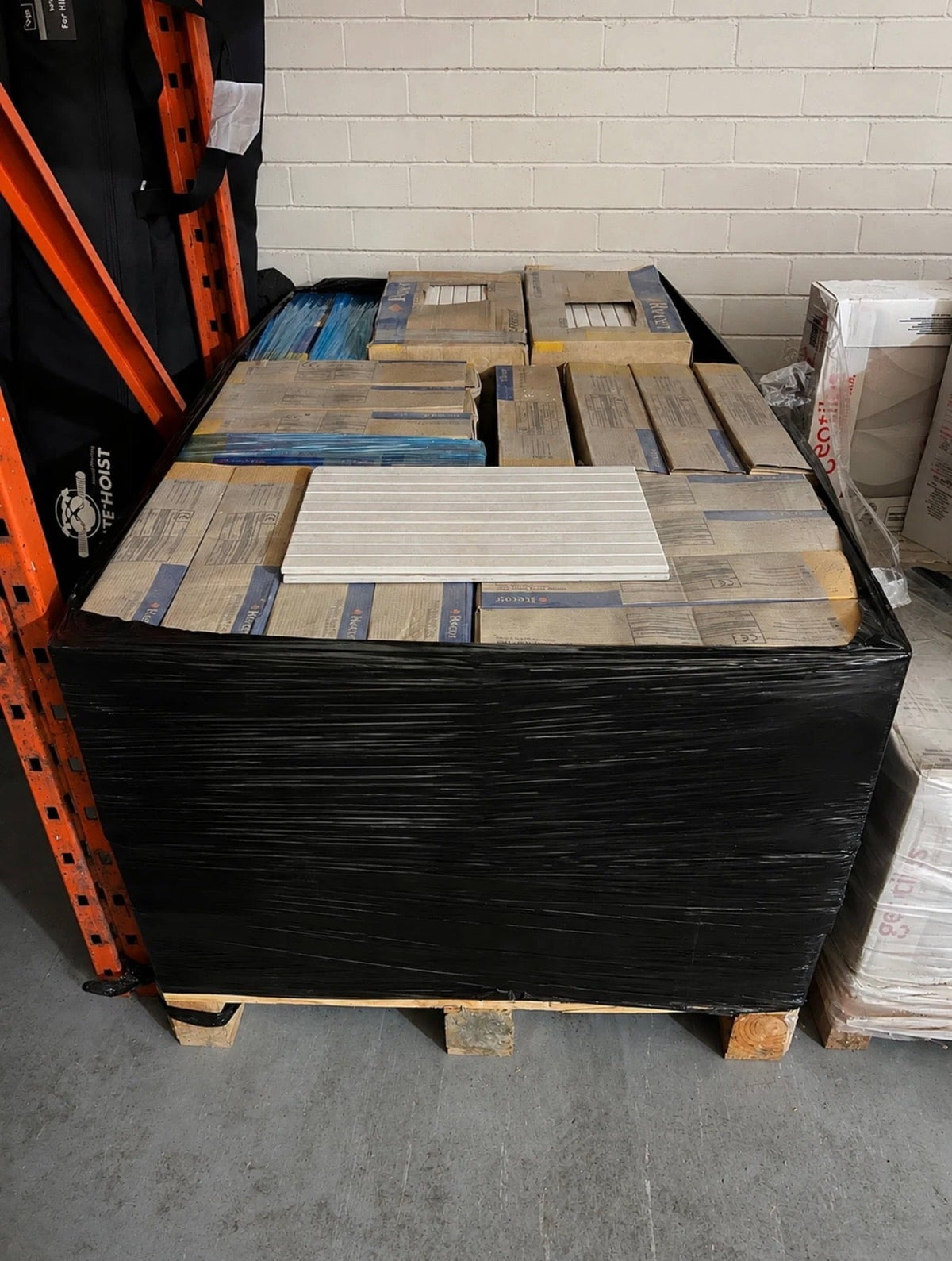 Recer Erba Beige Wall Tiles 250x400mm – 48m² Job Lot – 48 Boxes – New - TRADE OUTLET SCOTLAND LTD